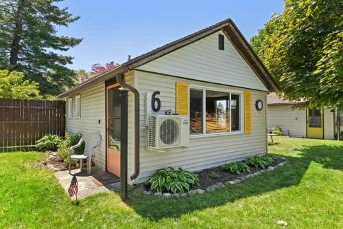 Chippewa Lake House | Chippewa Bluffs Resort Spacious Combined 3BR 3BA Cabins