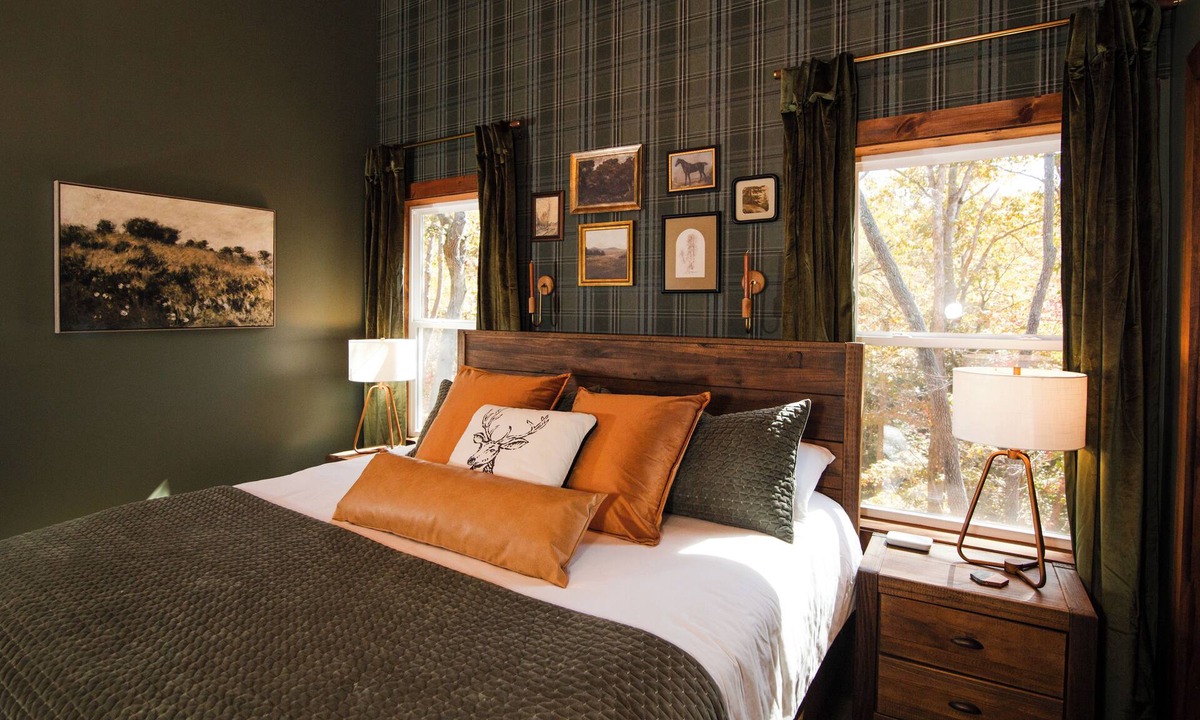 Ellijay Cabin | Christmas Week Open! Modern Cabin w/Hot Tub