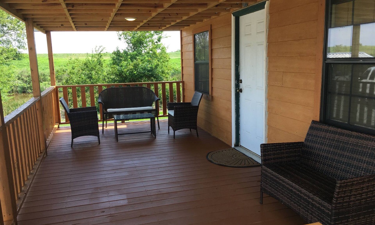 Boothville-Venice Cabin | "Clean/Maintained Fully Furnished Lodging"-Yellowfin Lodge