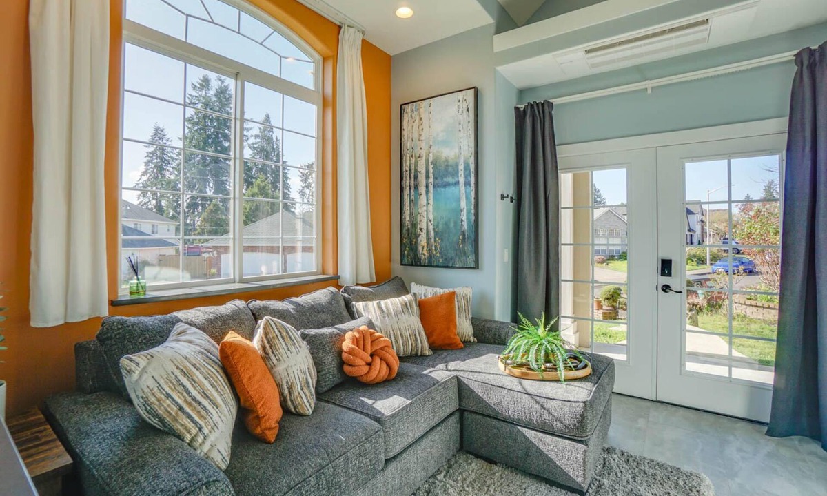 Pleasant Valley Apartment | Clean-n-Comfy 1-Bedroom Apartment in quiet peaceful neighborhood.