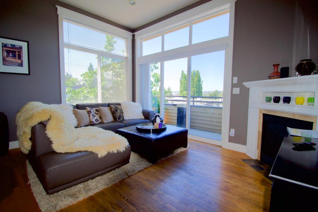 North Queen Anne House | Comfort and Grace Perched on Queen Anne Hill
