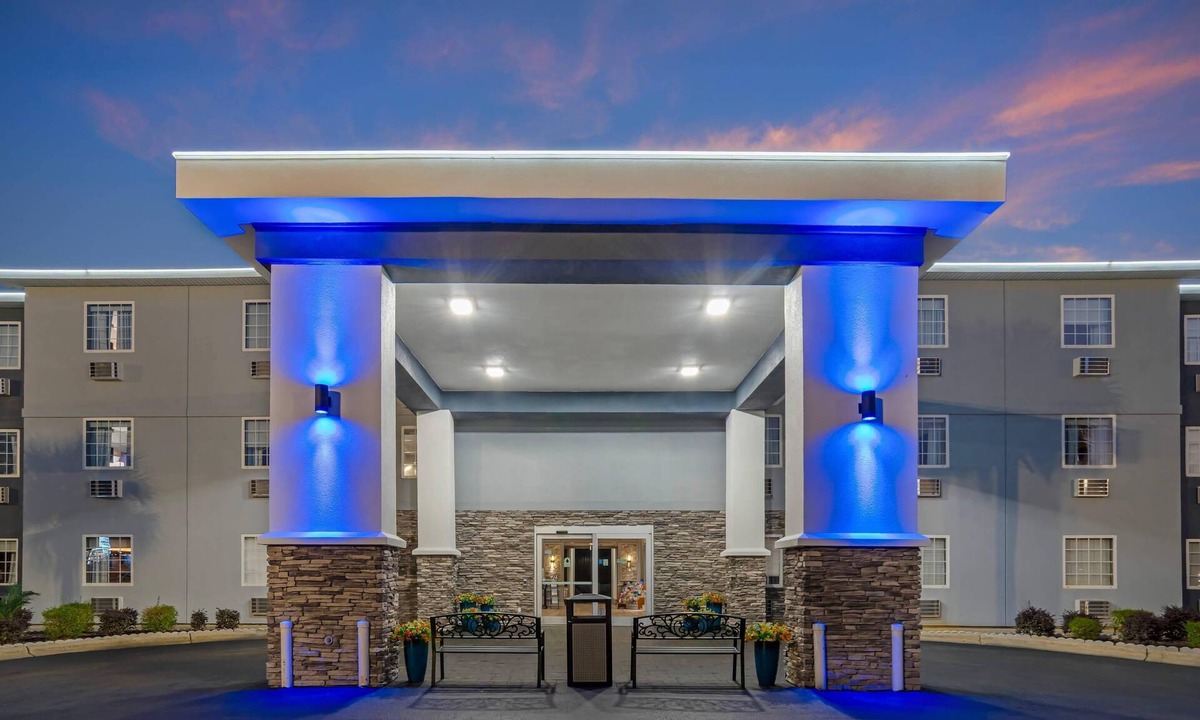 Pensacola Hotel | Comfort Inn Pensacola near NAS Corry Station