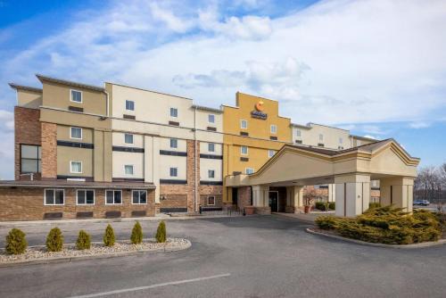 Michigan City Hotel | Comfort Inn & Suites Michigan City South
