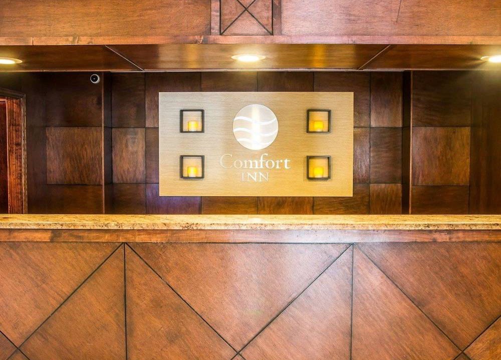 Whitehall Hotel | Comfort Inn Whitehall