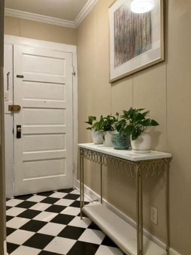Freetown - Port Rico Apartment | Comfortable Private 1BR Retreat