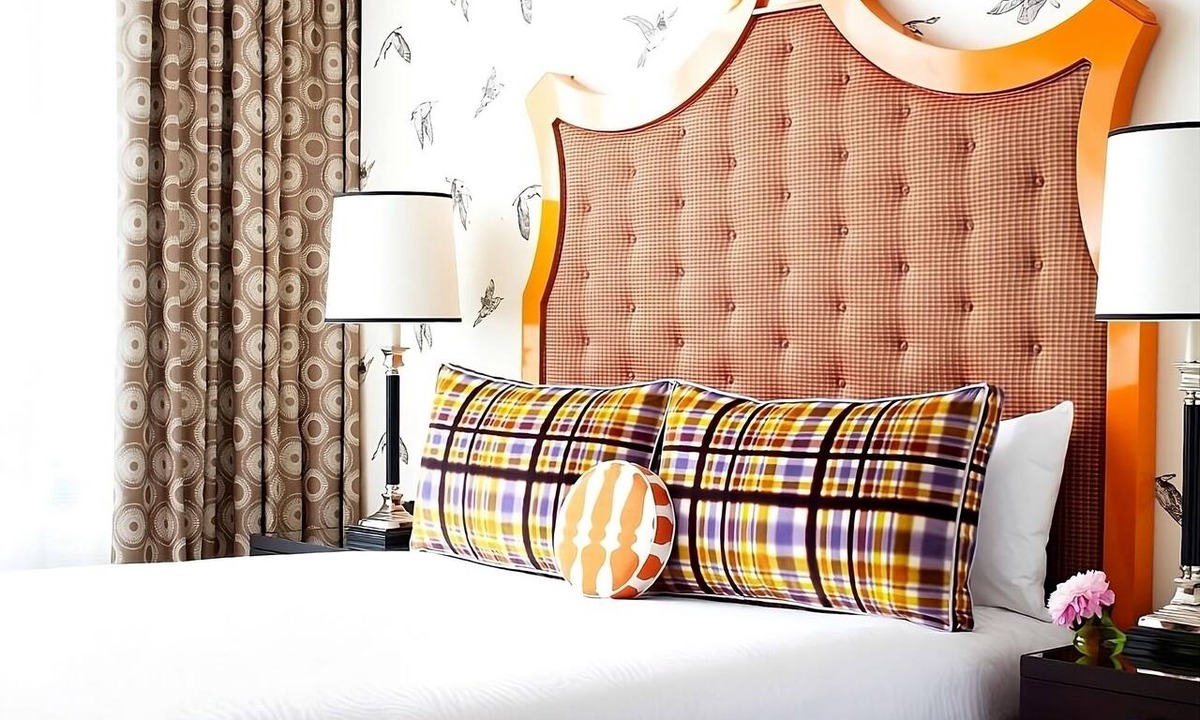 Downtown Portland Hotel | Comfortable Stay in King Bed! Pet Friendly, Near Oregon Zoo