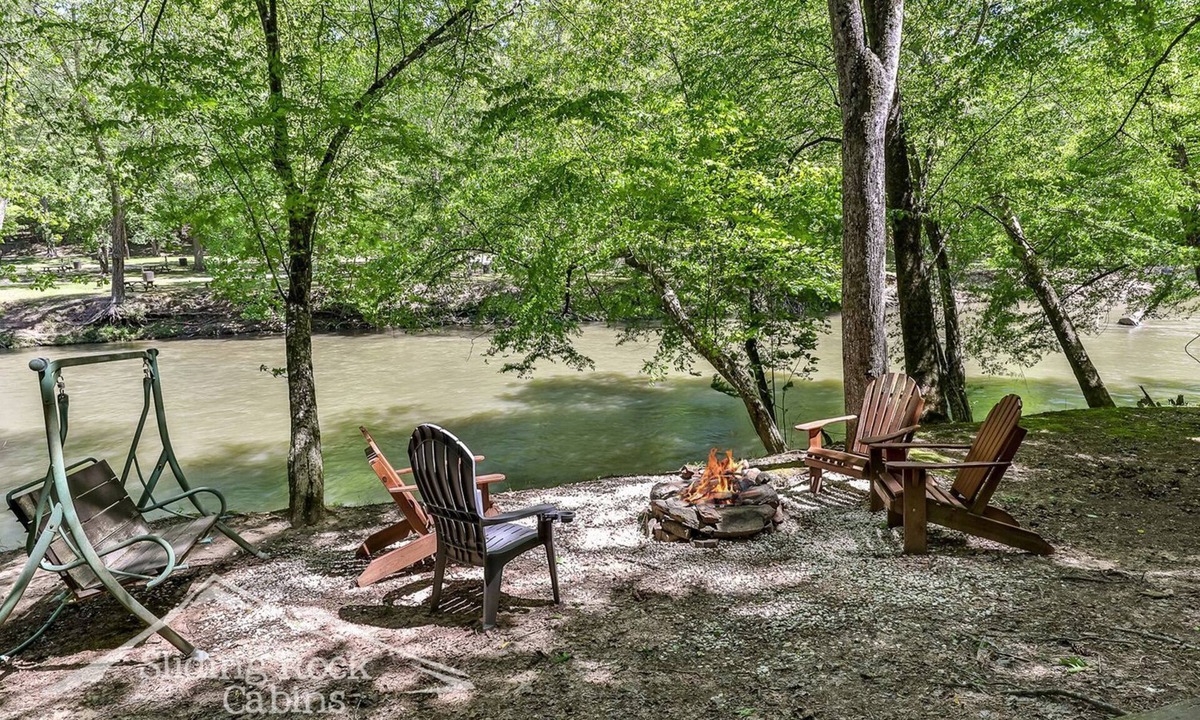Ellijay Cabin | Coosawattee Riverfront, hot tub, pet friendly-fenced yard, pool table, sauna.