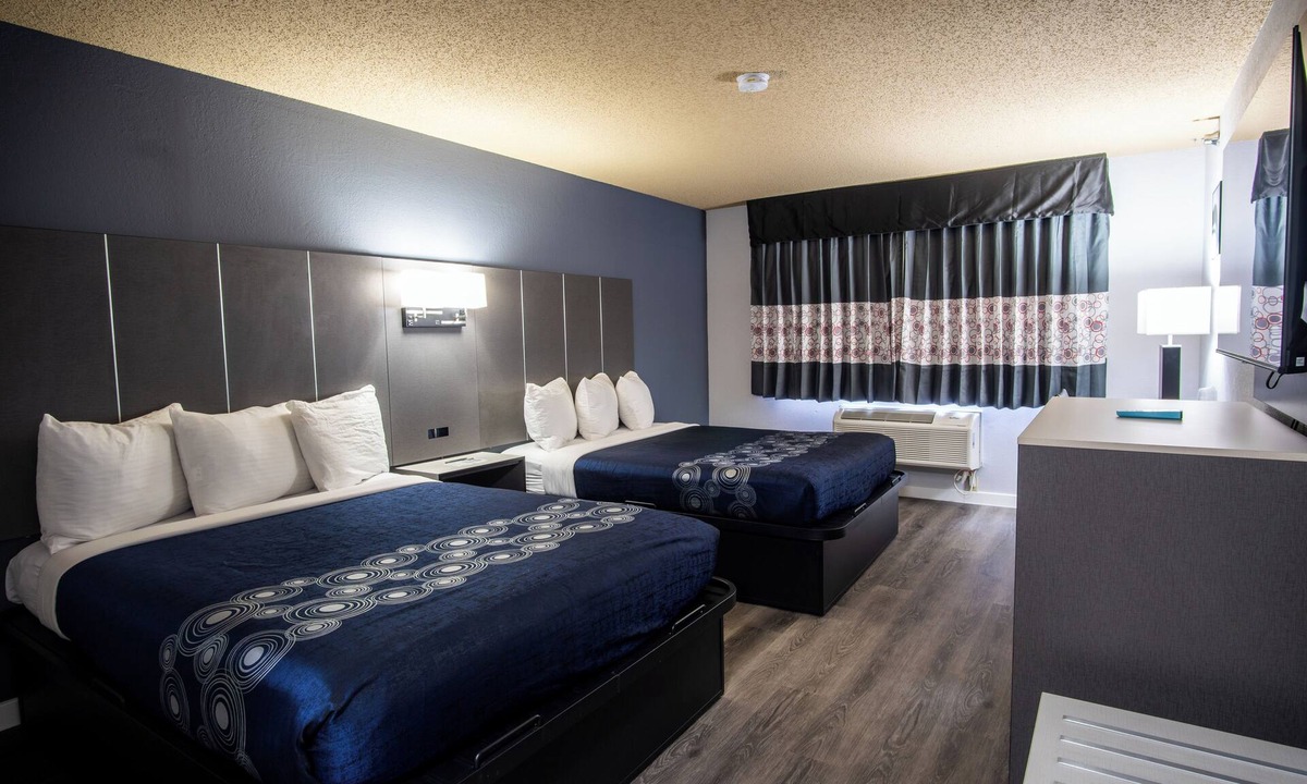 Eagan Hotel | Coratel Inn and Suites By Jasper Eagan - Comfort 2 Queen Bed Non Smoking