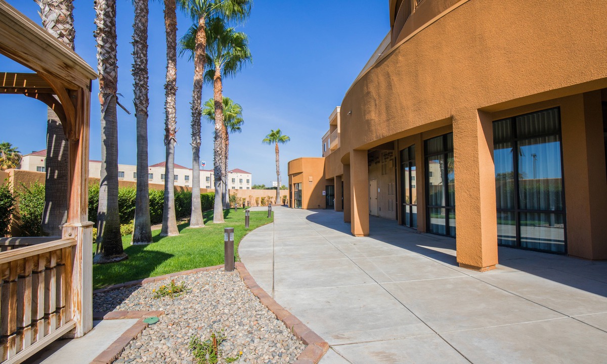 Merced Hotel | Courtyard by Marriott Merced