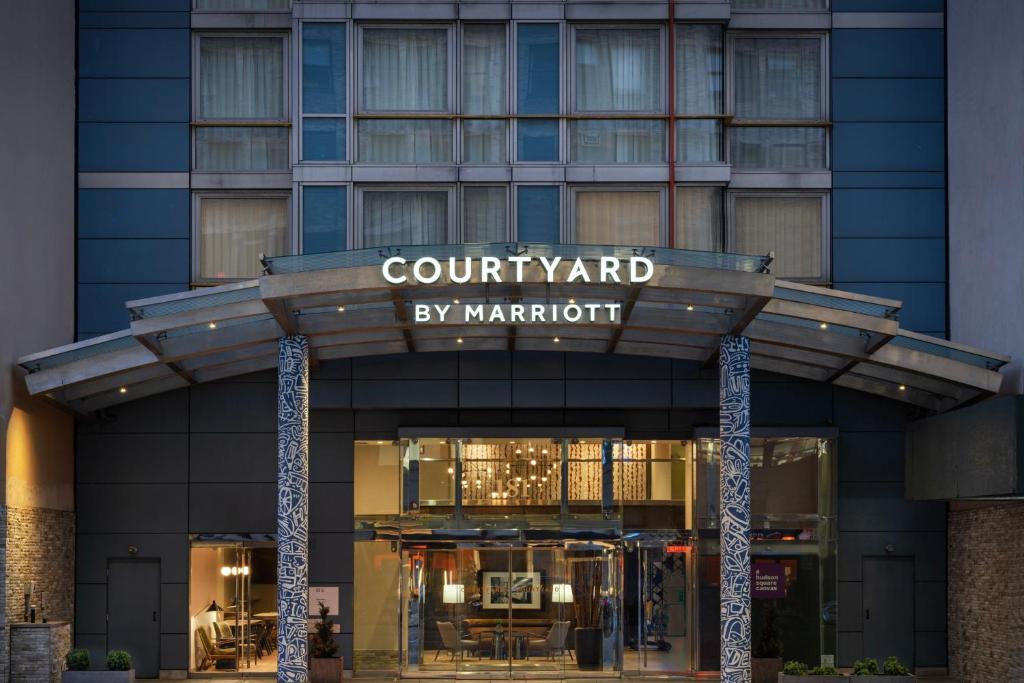 Hudson Square Hotel | Courtyard by Marriott New York Manhattan/Soho