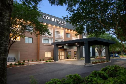 Lafayette Hotel | Courtyard Lafayette Airport
