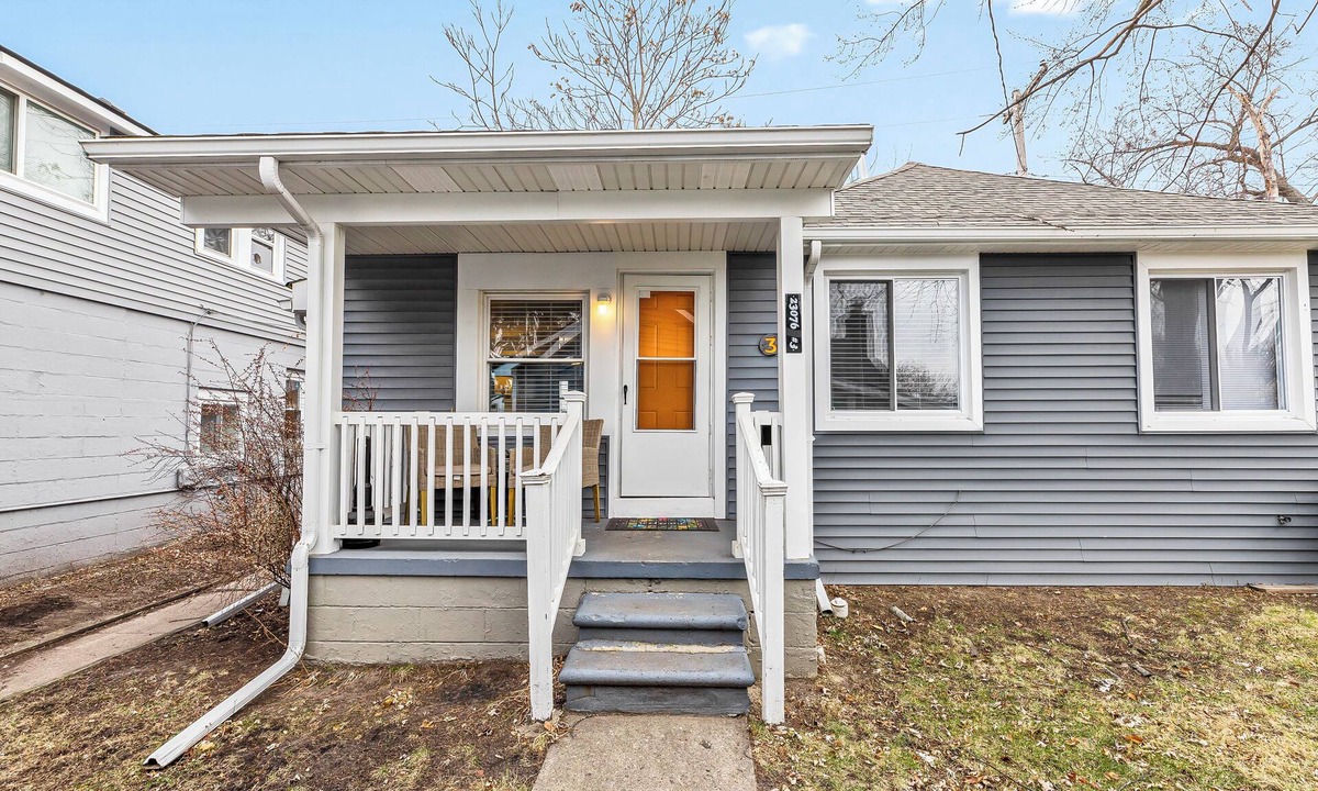 Hazel Park Apartment | Cozy 1-bedroom apartment with WiFi, AC in charming Hazel Park