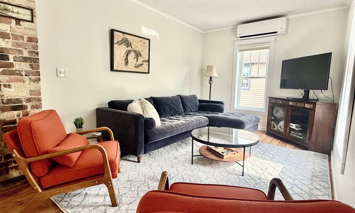 Manistee Apartment | Cozy 1+ Bedroom Haven with Charm and is a block from downtown!