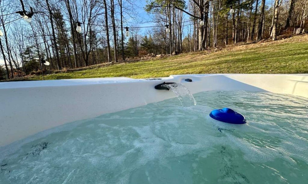 Callicoon Cabin | Cozy Cabin on the hills of Callicoon & Jacuzzi