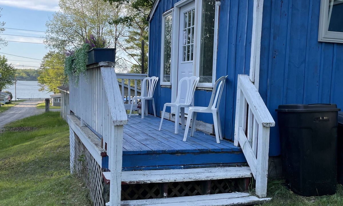 Hillman Cottage | Cozy cottage within walking distance to Avalon Lake!