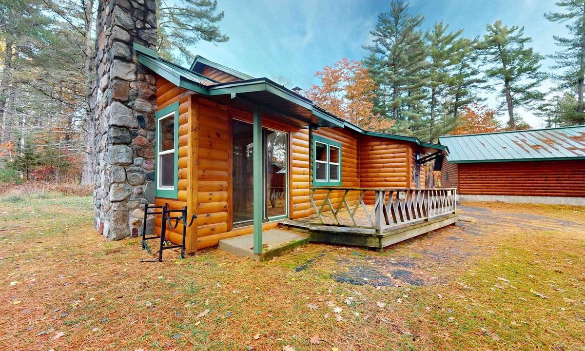 Manitowish Waters Cabin | Cozy riverfront cabin with dock, fire pit, and WiFi on the 10-Lake Chain