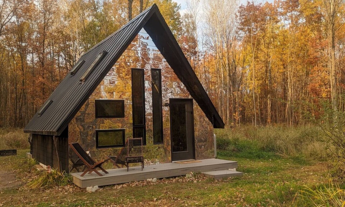 Brook Park House | Cozy+Romantic modern A-Frame-4 acres w/fireplace