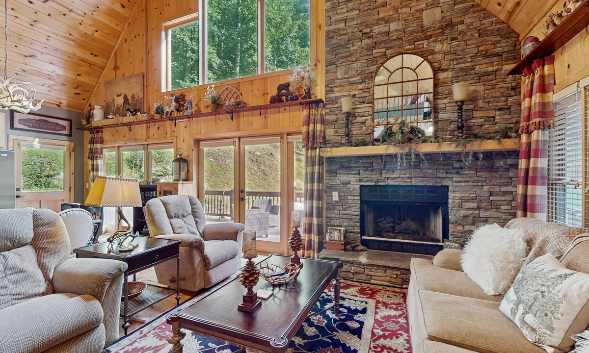 Sky Valley Cabin | Cozy waterfront home w/hot tub, swing, firepit, and fireplace