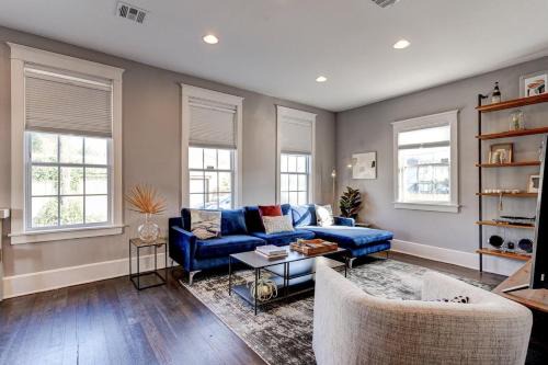 West Riverside House | Creole-style home - 3BR & chef's kitchen