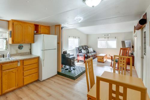 La Pine House | Deschutes Forest Basecamp! Oregon Cabin