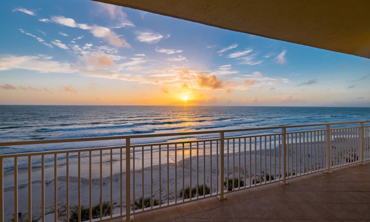 Ortona Condo | Direct Oceanfront Condo in North Daytona Beach 3 Beds/3 Baths
