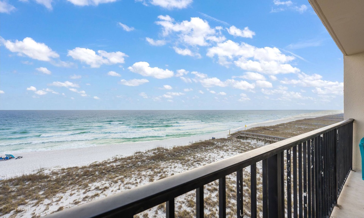 Navarre Beach Condo | Directly on the Gulf! Beautiful view from your private deck! Newly Renovated