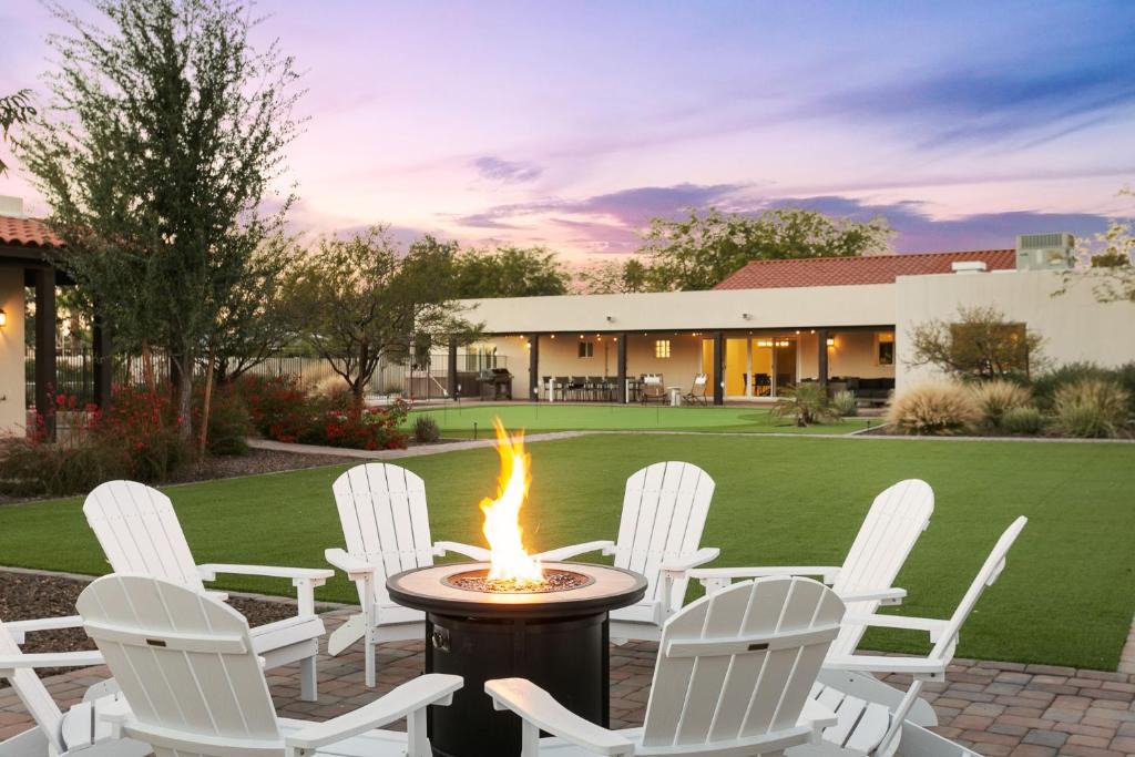 Shea North Estates House | Dos Casas