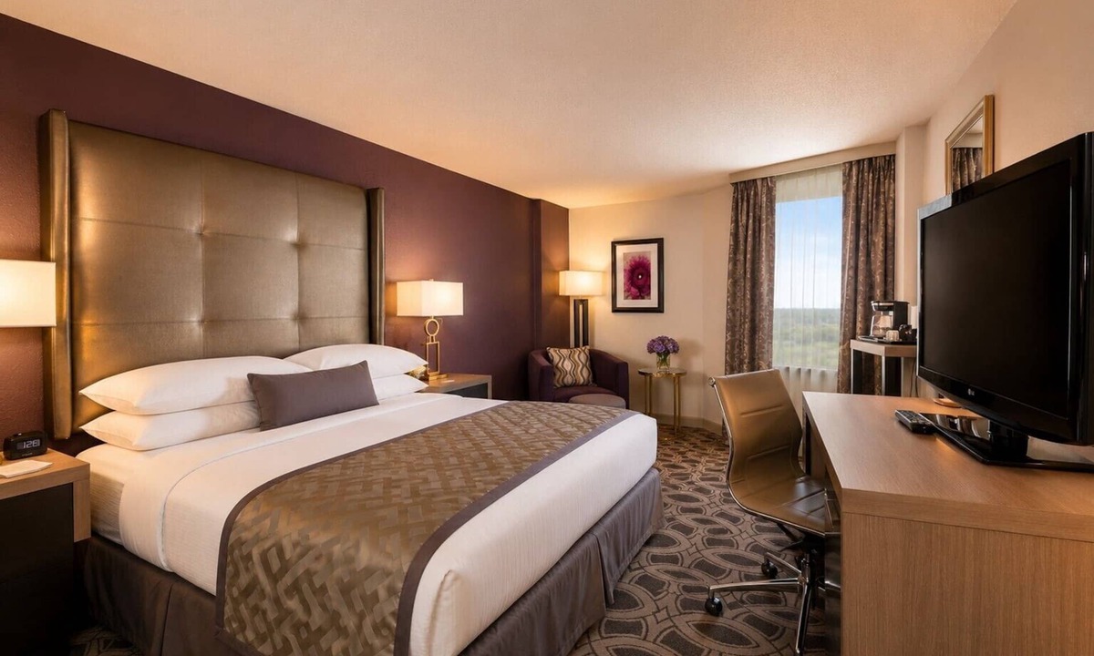 Orlando Hotel | DoubleTree by Hilton Hotel Orlando East - UCF Area