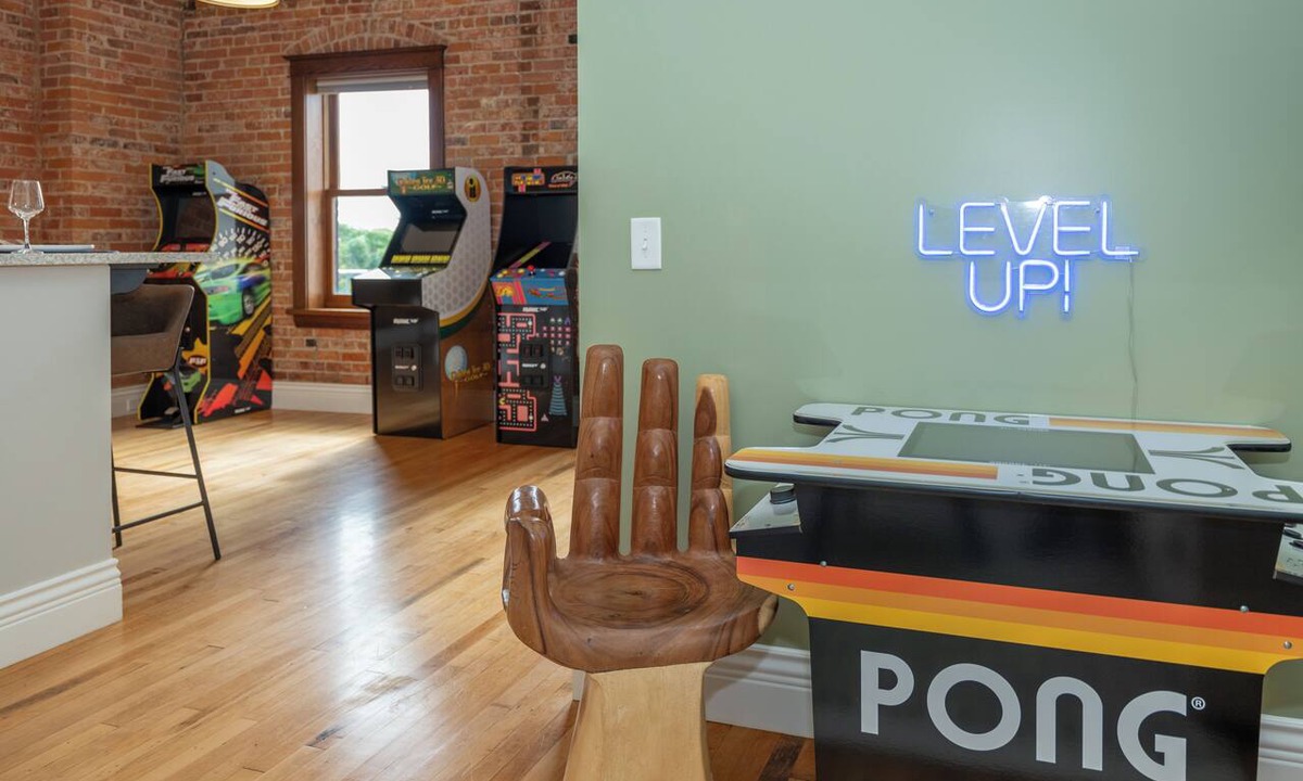 Central Business District Apartment | Downtown Luxury Loft, 13-Ft Ceilings, Walkable