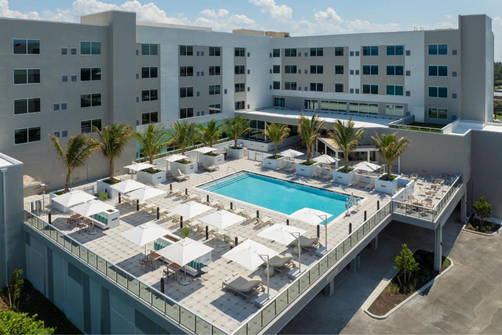Indialantic Hotel | Element by Marriott Melbourne Oceanfront