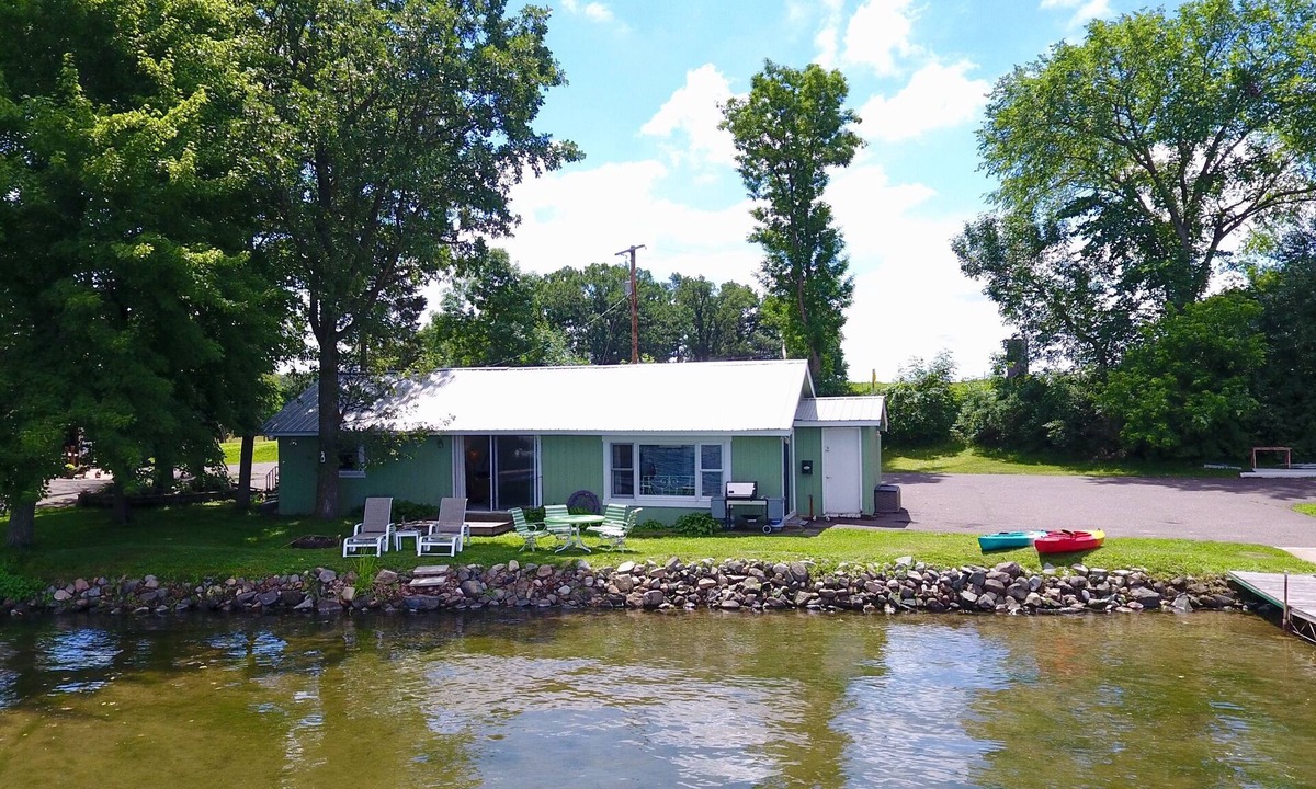 St Croix Falls House | Even Tide on Deer Lake Just steps Lake with kaykas & canoes & private dock