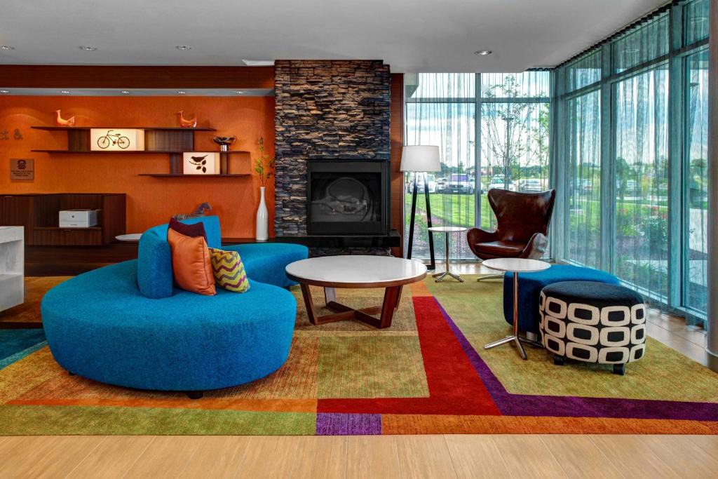 Lansing Hotel | Fairfield Inn & Suites by Marriott Lansing at Eastwood