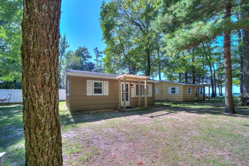 Muskegon Cabin | Family Friendly Cabin Rental in Muskegon for Relaxing Getaways to Lake Michigan
