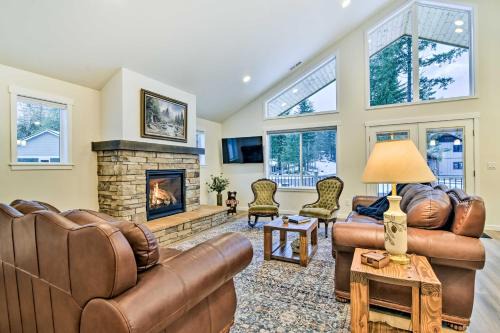 Packwood House | Family-Friendly Packwood Retreat w/Deck!