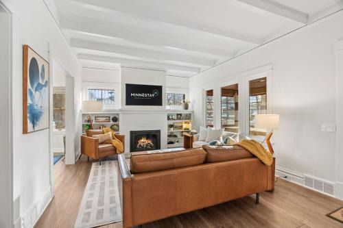 White Bear Lake House | Featherstone