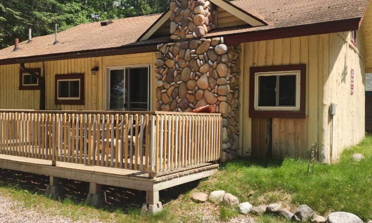 St Germain Cabin | Fireside Cabin on Little St. Germain Lake