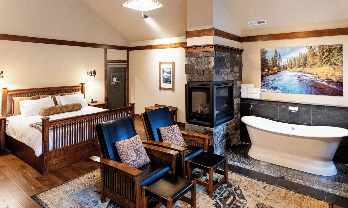 Sisters Cabin | FivePine Lodge & Cabins - Serenity Cabin