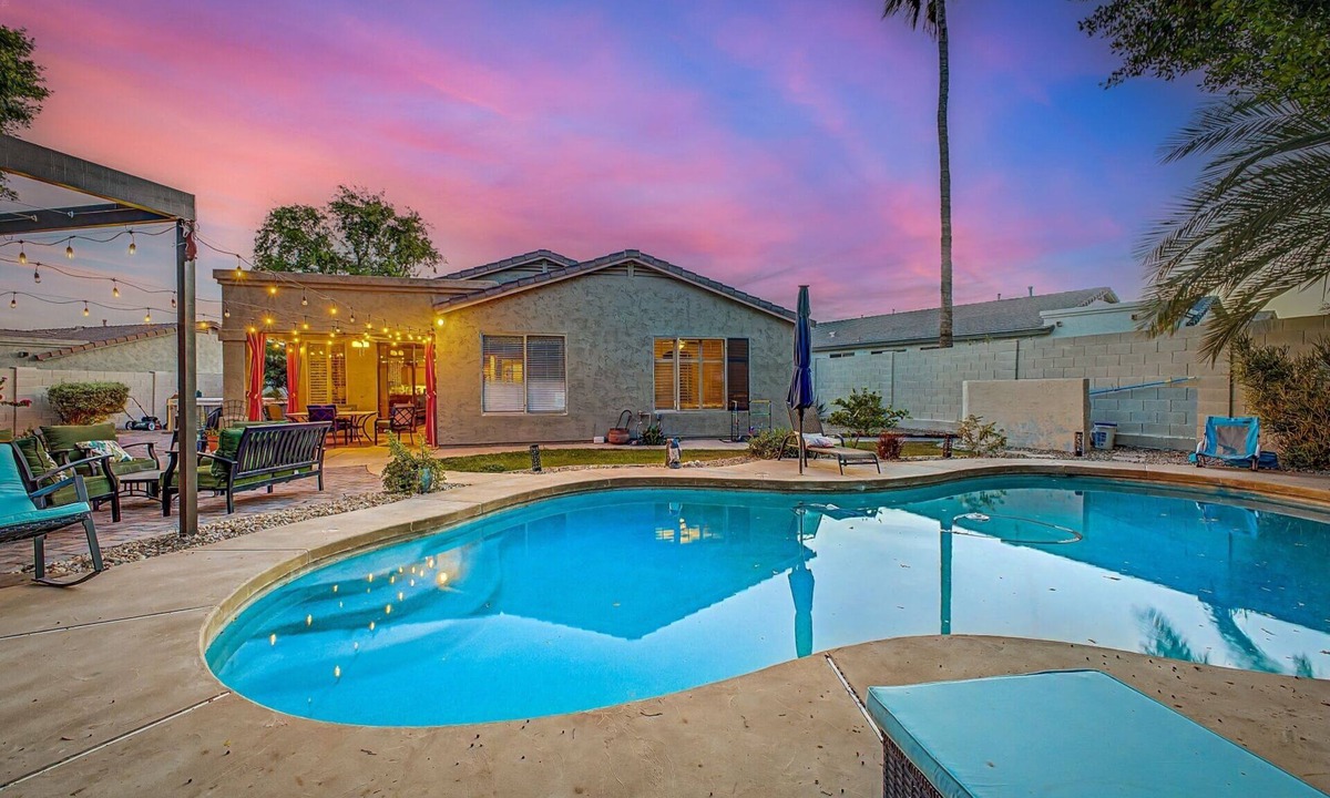Foothills Club West House | Foothills Oasis –4BR with Pool single level & Mountain Access
