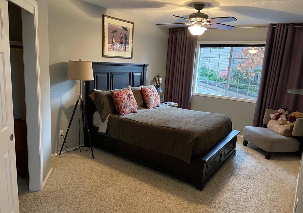 Beaverton House | Forest & City Views - Near Portland, Nike & Intel
