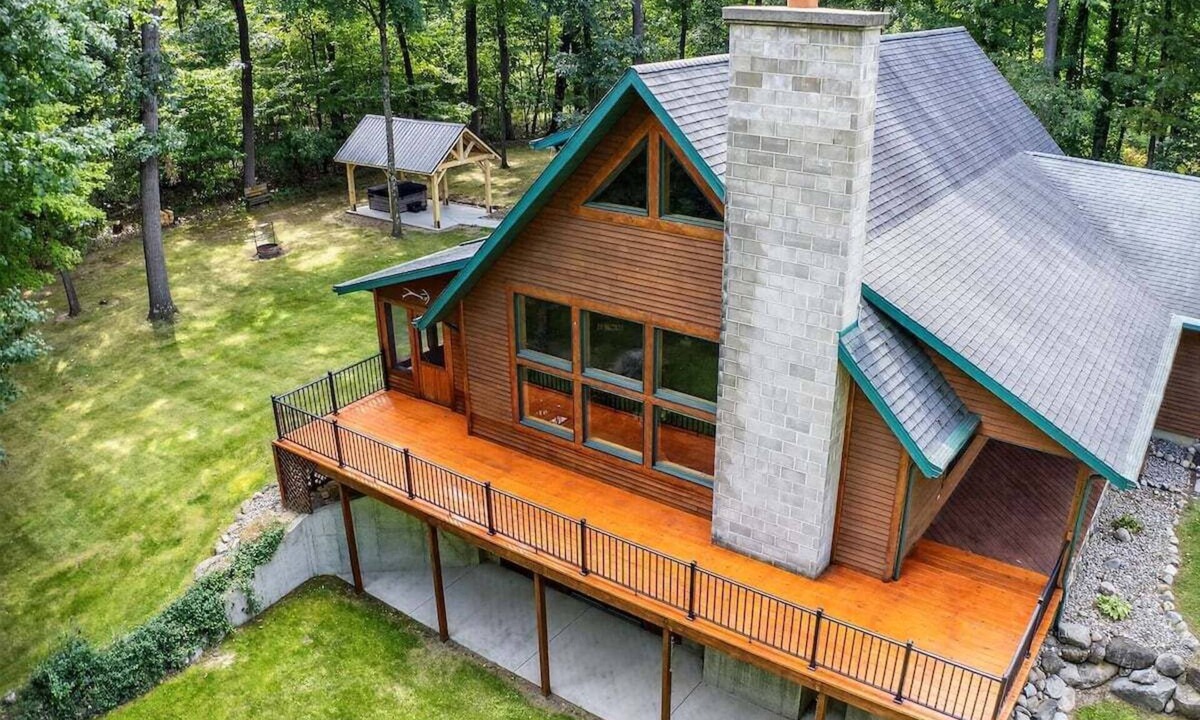 Sturgis House | Forest Escape w/Hot Tub & Bunk Rooms