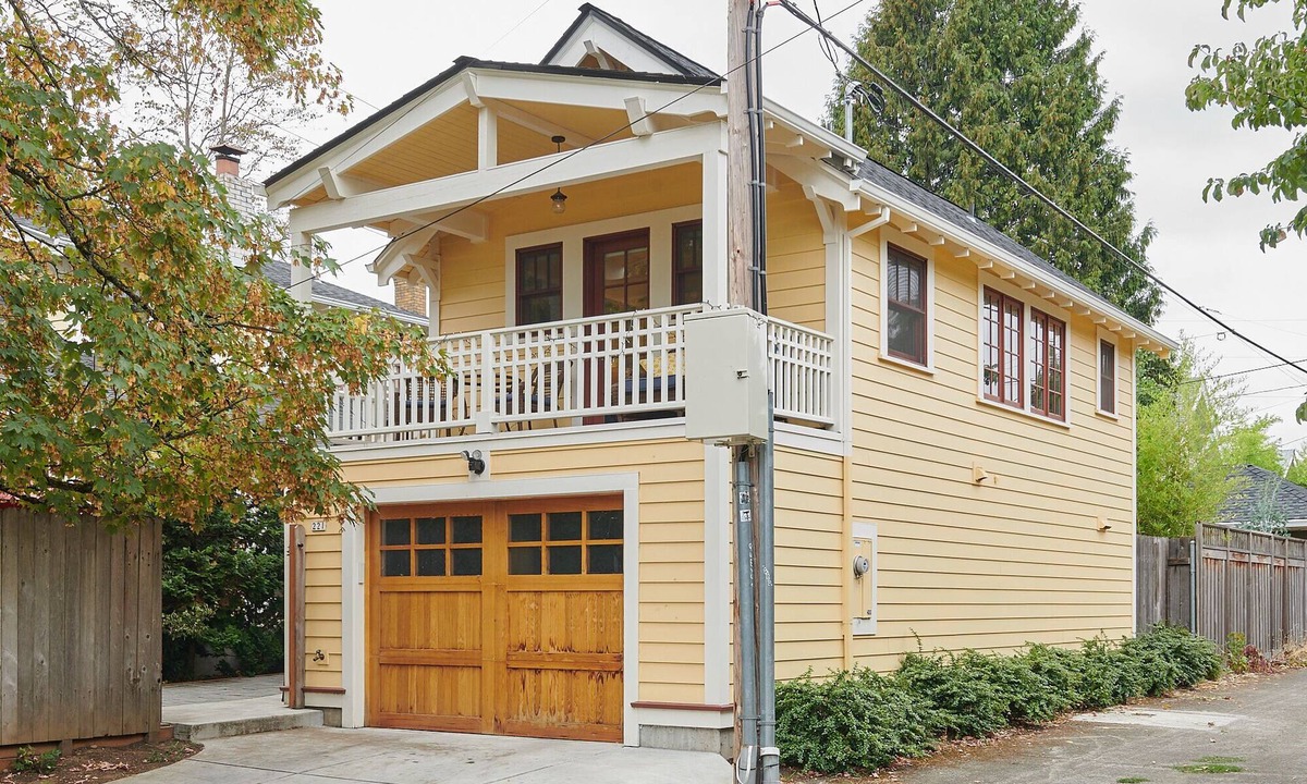 Alberta House | Gateway to Alberta Arts, Mississippi Ave, and N. Williams Corridor