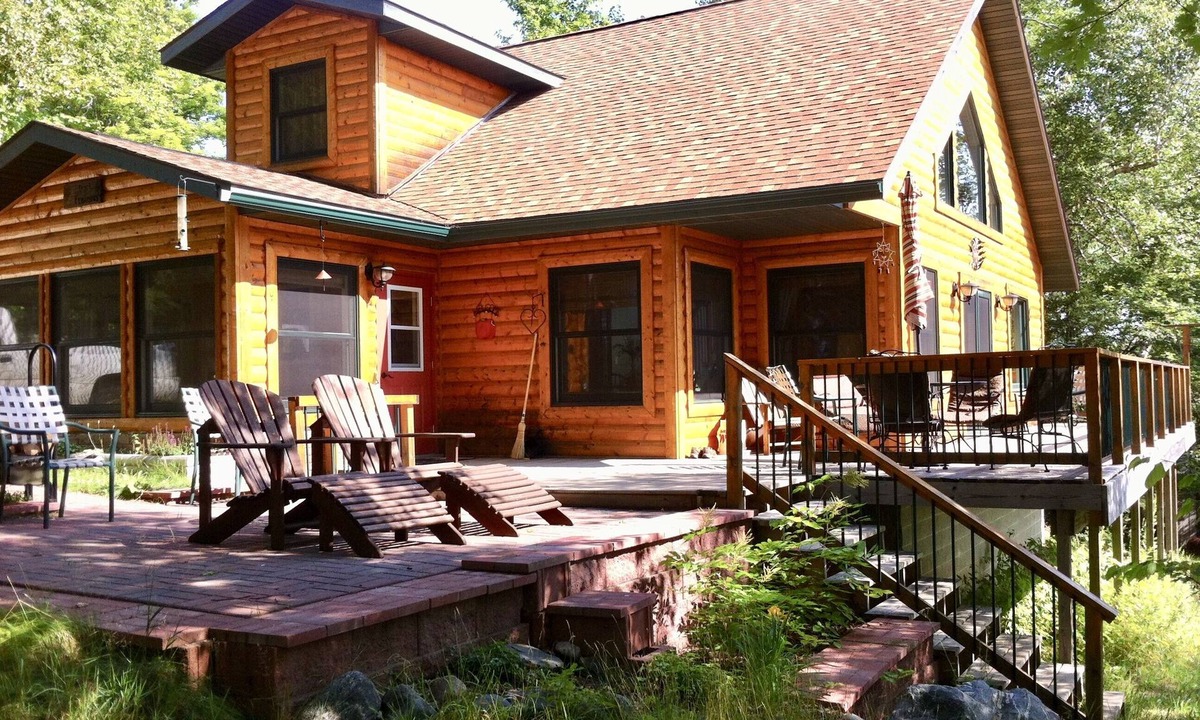 Michigamme Cabin | Get Away From It All At This Private One Family Log Cabin