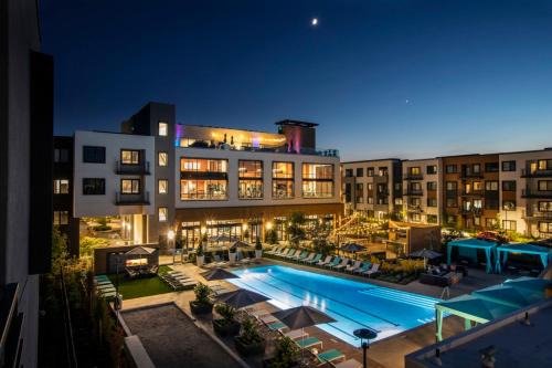 Menlo Park Apartment | Global Luxury Suites in Menlo Park
