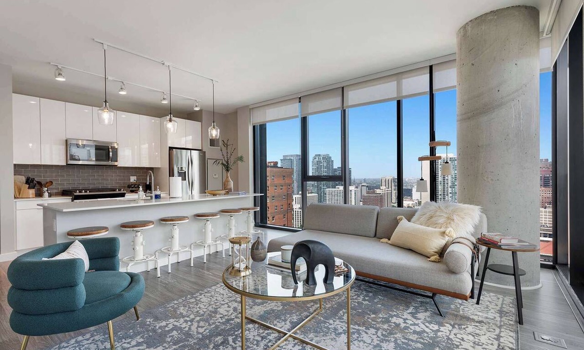 Near North Side Apartment | Gold Coast Gem: A 2BR Sanctuary w/Stunning Views
