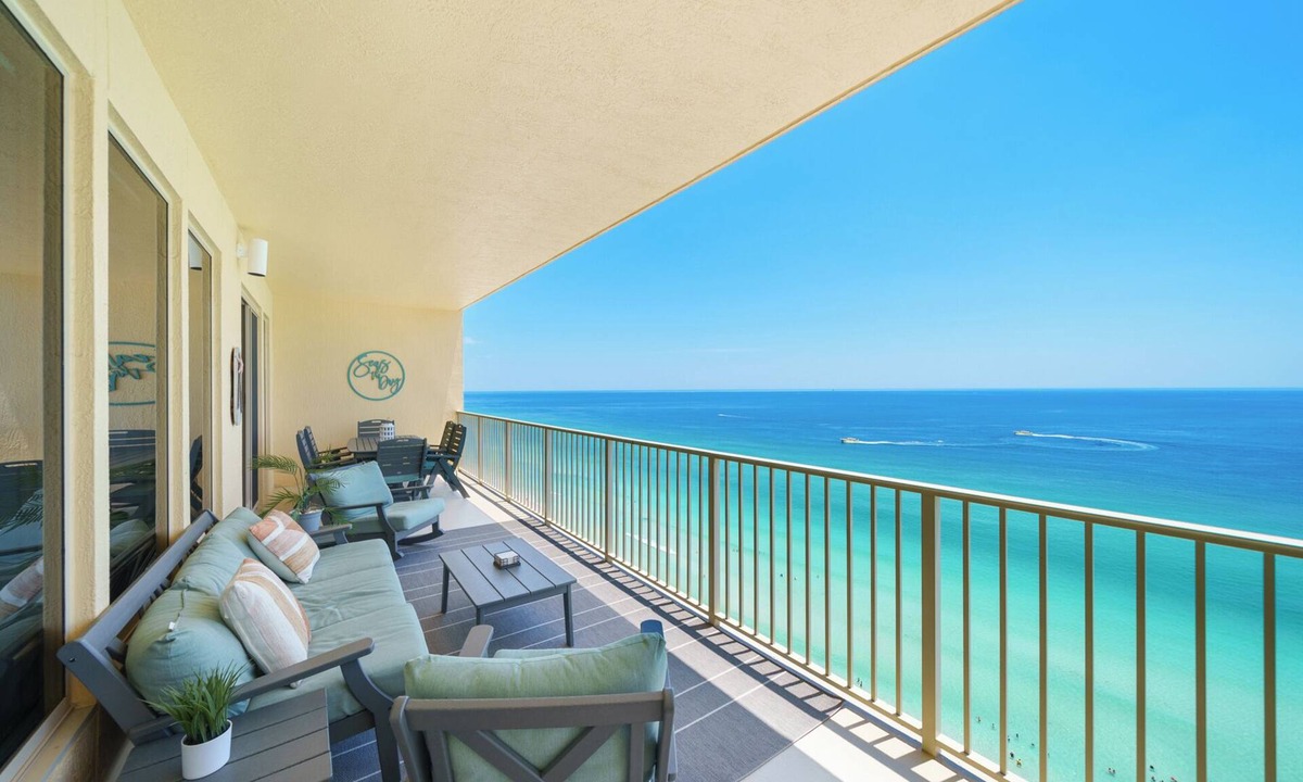 Thomas Drive Condo | Gulf Front with 40' Balcony waiting on you!