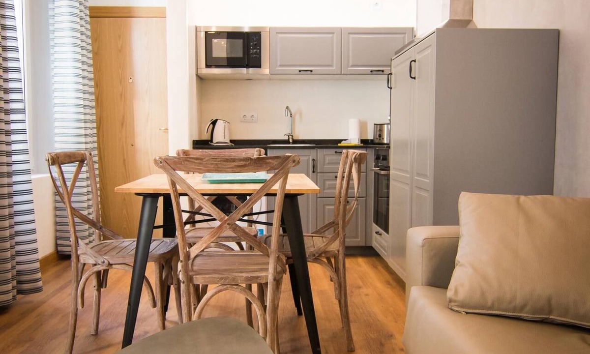 La Goleta Apartment | H2M Apartment Comfort in historic center