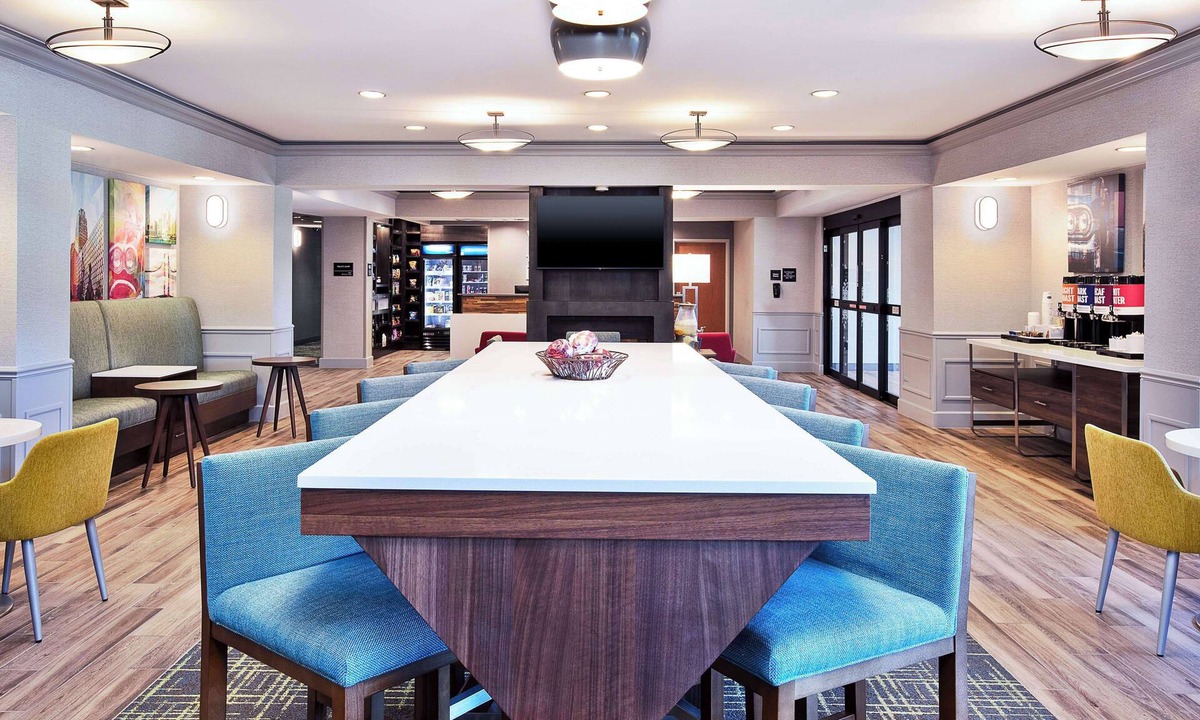 Shelby Township Hotel | Hampton Inn Detroit/Utica-Shelby Township