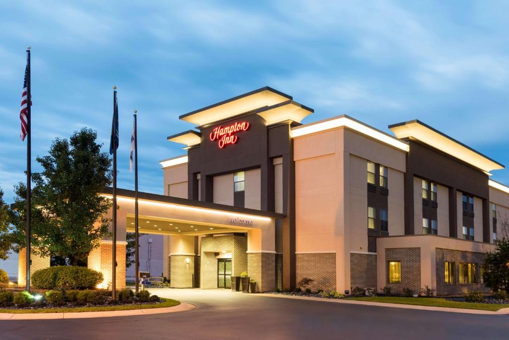 Midland Hotel | Hampton Inn Midland