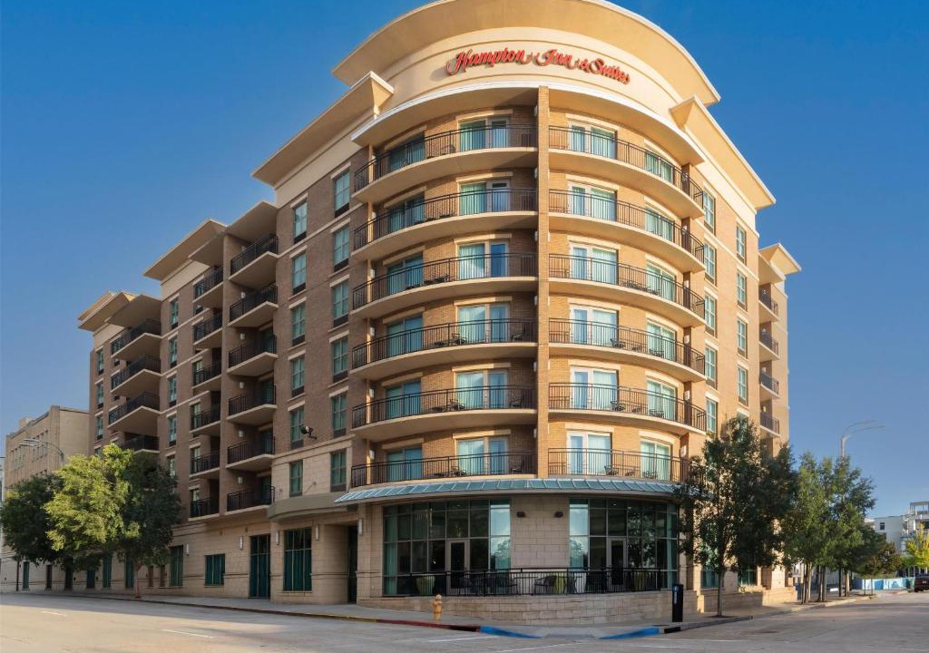 Baton Rouge Hotel | Hampton Inn & Suites Baton Rouge Downtown
