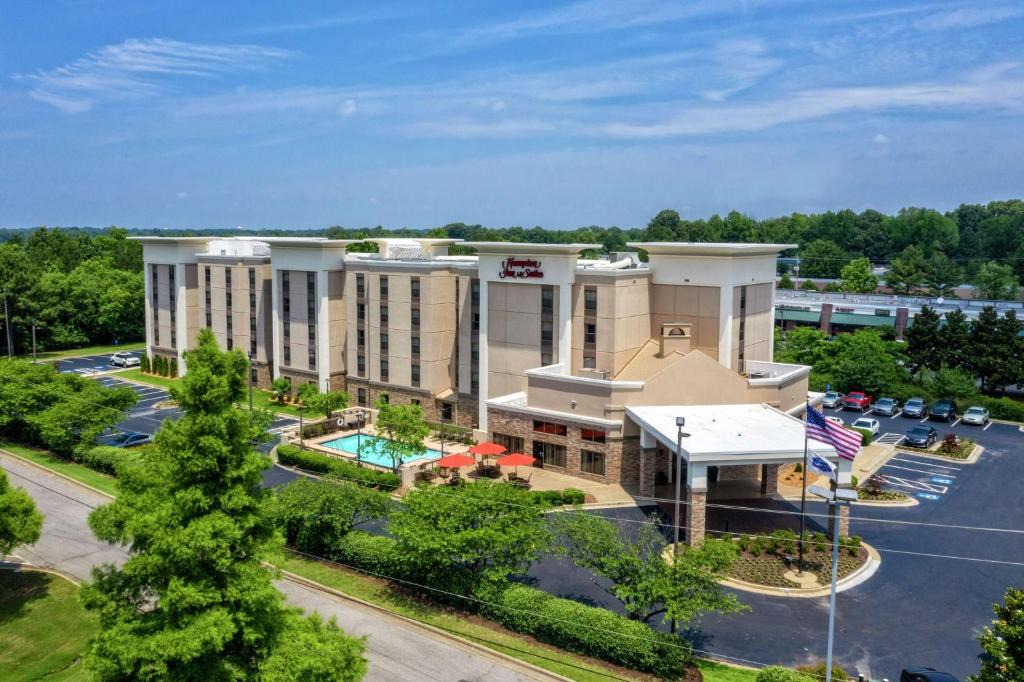 Wolfchase Hotel | Hampton Inn & Suites Memphis-Wolfchase Galleria